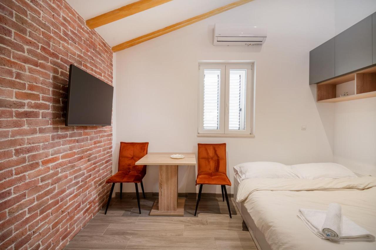 Modesty Apartment สปลิท ภายนอก รูปภาพ